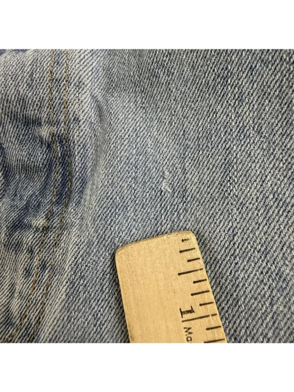 Levis 501 Jeans Mens 36x32 Blue Light Wash Button Fly Straight Leg Denim Western